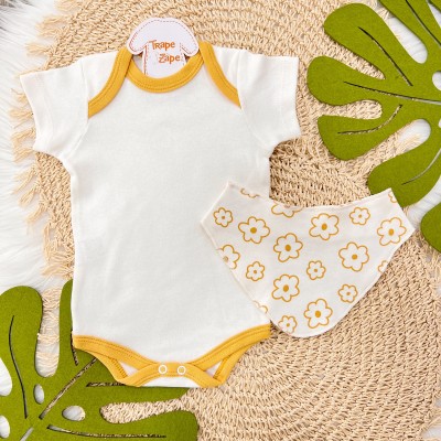 Conjunto M/c + Bandana Flores Mostarda e Off